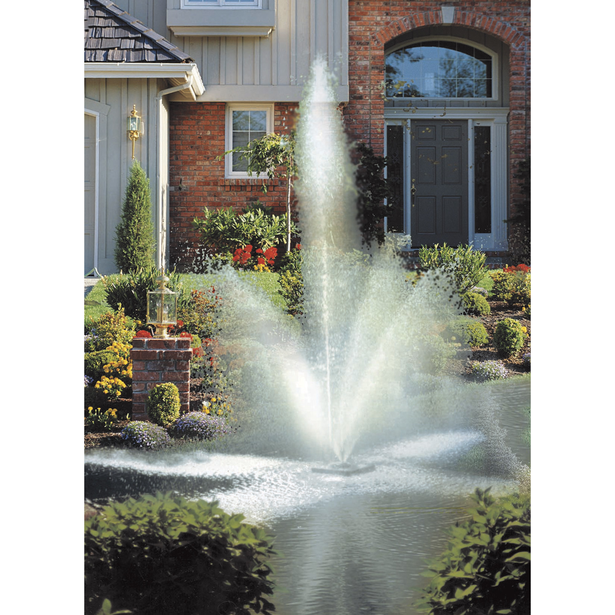 Scott Aerator Clover Big Shot Fountain, 1/2 HP, 110 Volt, 70-Ft. Power Cord, Model# 13000